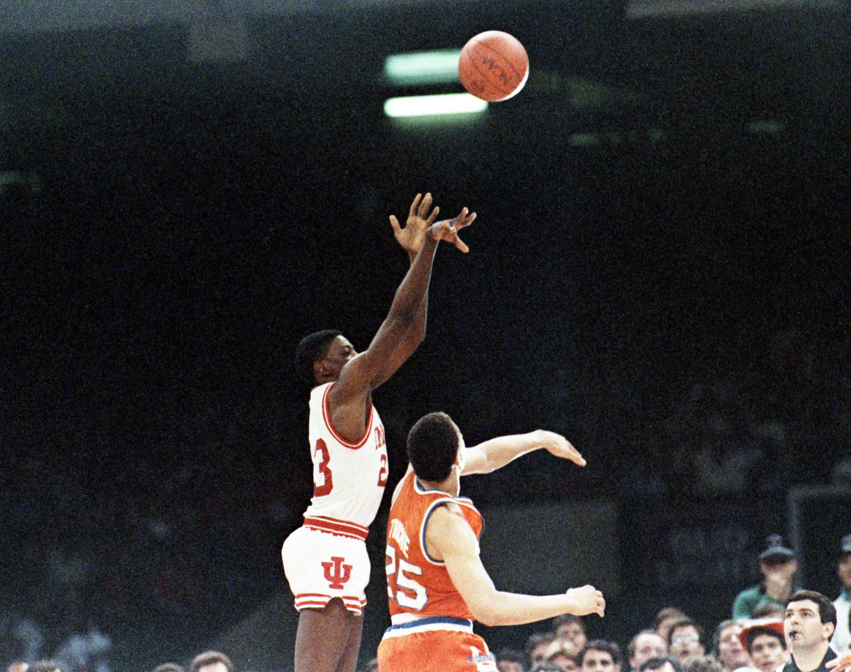 Indiana's Keith Smart launches the shot that won the NCAA championship game for the Hooisers in the Superdome. (Photo by Bettmann Archive/Getty Images)