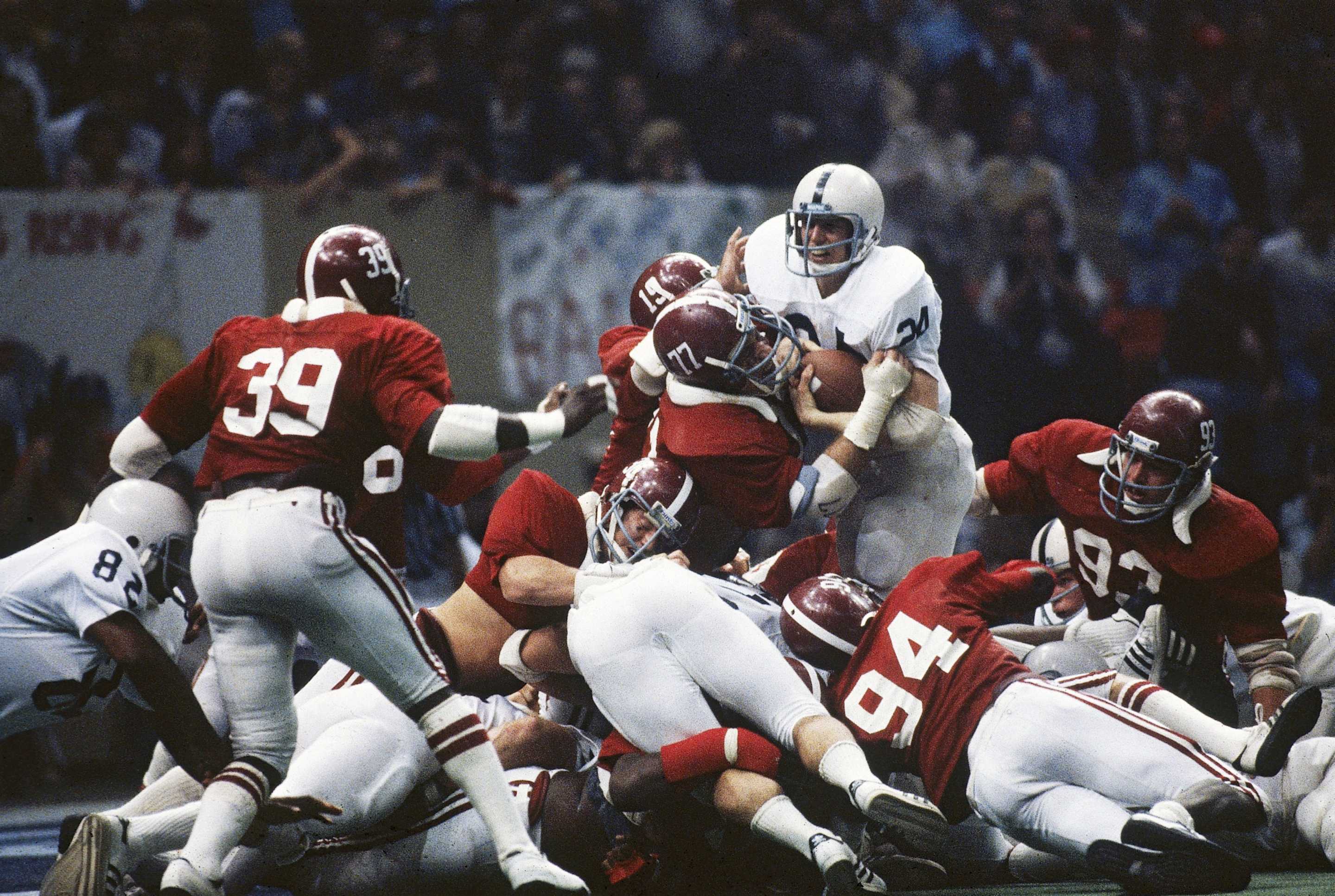 College Football: Sugar Bowl: Penn State Mike Guman (24) in action, attempting 4th down touchdown vs Alabama Barry Krauss (77), Murray Legg (19), Rich Wingo (36), and Marty Lyons (93) during 4th quarter. Crimson Tide defense stops PSU at goal line. New Orleans, LA 1/1/1979 CREDIT: Heinz Kluetmeier (Photo by Heinz Kluetmeier /Sports Illustrated via Getty Images) (Set Number: X23026 )